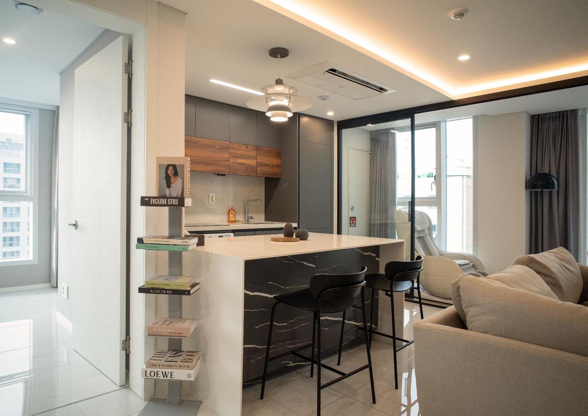 Uh Flat The Seocho Apartment Seoul Bagian luar foto
