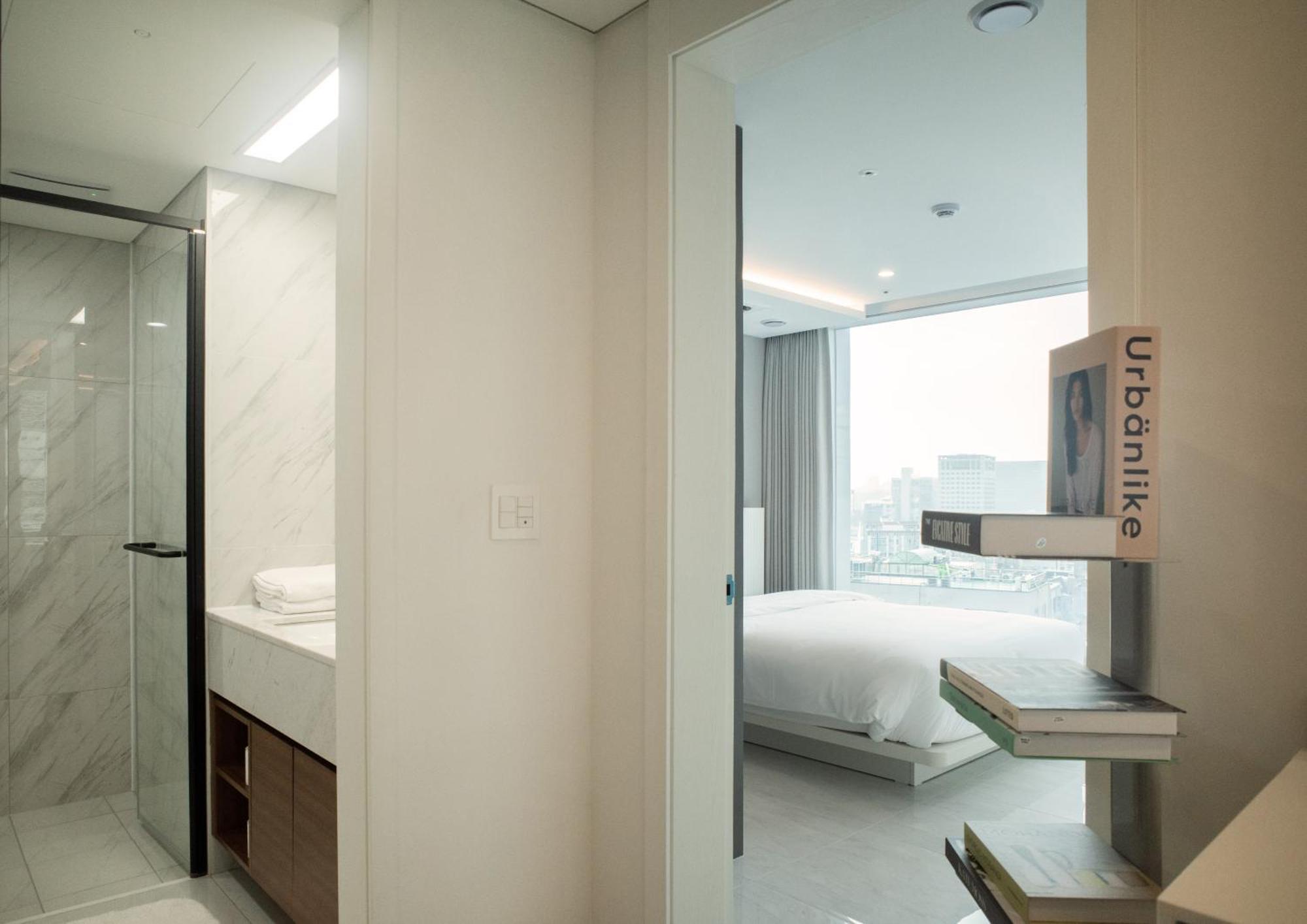 Uh Flat The Seocho Apartment Seoul Bagian luar foto