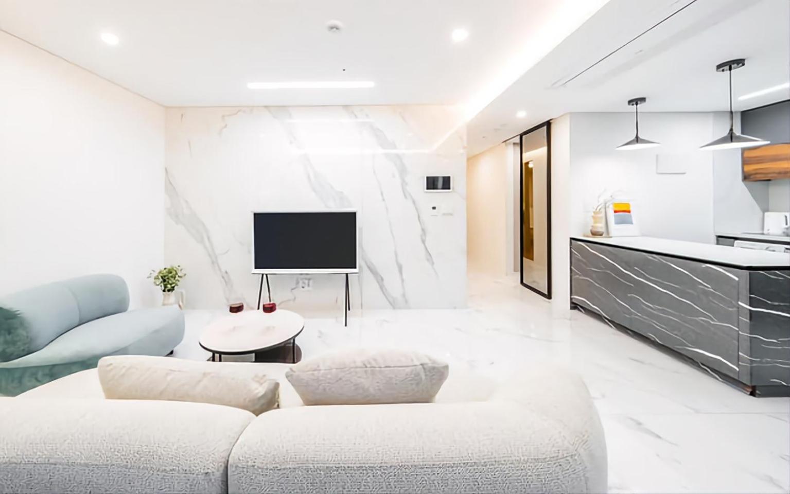Uh Flat The Seocho Apartment Seoul Bagian luar foto